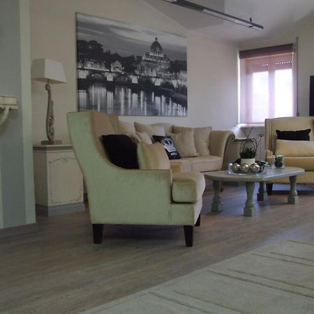 Residenza I Ciclamini Bed and Breakfast Rome Buitenkant foto