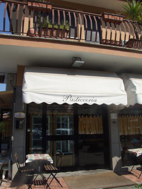 Residenza I Ciclamini Bed and Breakfast Rome Buitenkant foto